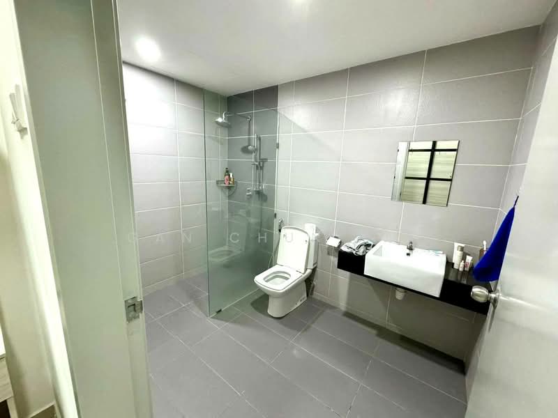 Condominium for Rent at Golden Triangle 2 - Gan Chun Kai - Bathroom - PropertyGuru.com.my