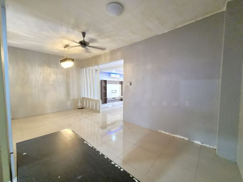 2-storey Terraced House for Sale in Mantin (Negeri Sembilan) - Ibrahim Iderus - Living Room - PropertyGuru.com.my