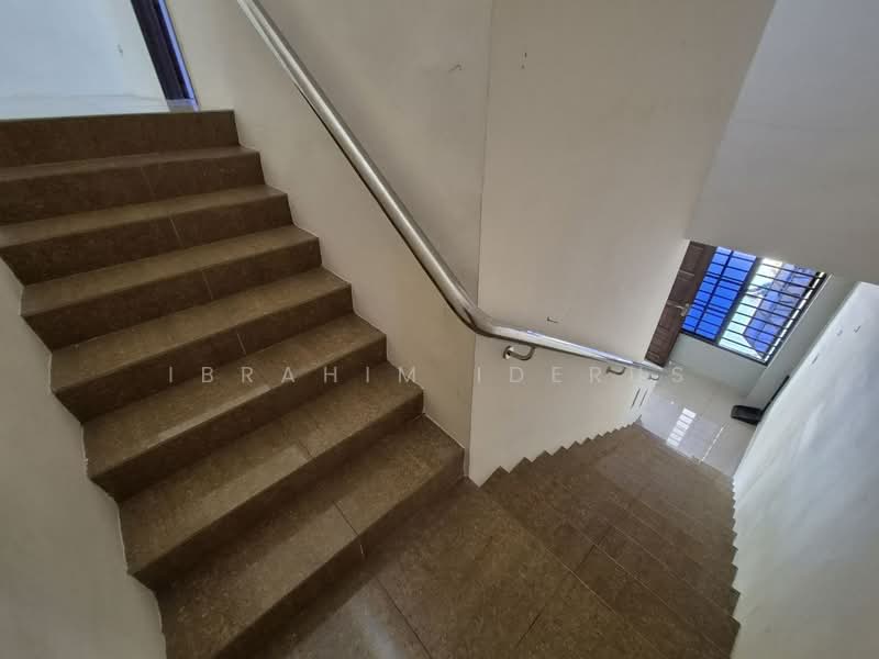 2-storey Terraced House for Sale in Mantin (Negeri Sembilan) - Ibrahim Iderus - Corridor - PropertyGuru.com.my