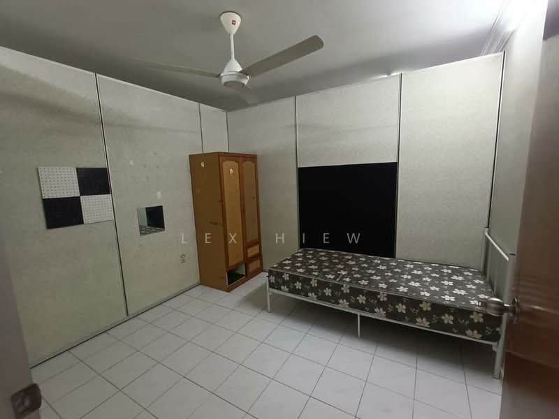Apartment for Sale at Seri Mutiara Apartment - Lex Hiew - Bedroom - PropertyGuru.com.my