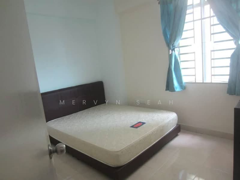 Apartment for Sale at Ixora Heights Apartment - Mervyn Seah - Bedroom - PropertyGuru.com.my