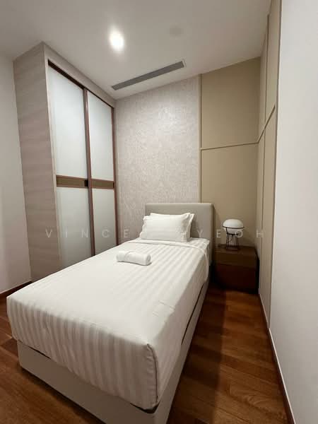Servis Apartment untuk Dijual di Royce Residence - Vincent Yeoh - Bedroom - PropertyGuru.com.my