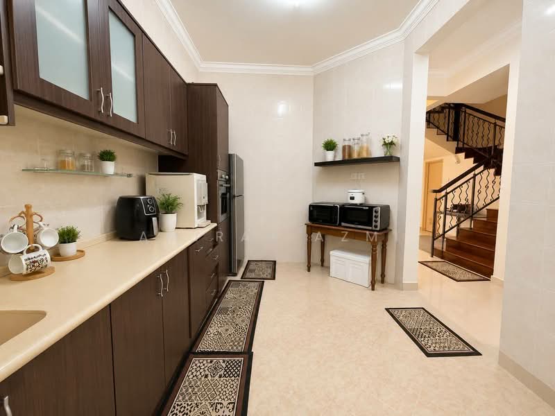 Rumah Teres 2 Tingkat untuk Dijual di Bukit Jelutong (Shah Alam) - Amirah Azmi - Kitchen - PropertyGuru.com.my