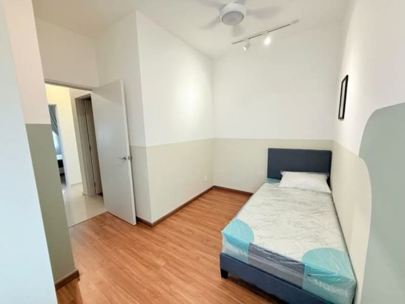 Servis Apartment untuk Disewa di Gravit8, Klang - Leon Goh - Bedroom - PropertyGuru.com.my