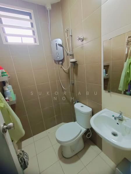 Terraced House for Sale in Taman Nusa Intan (Senawang) - Sukor Abu Noh - Bathroom - PropertyGuru.com.my