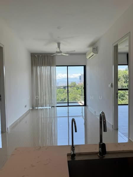 Servis Apartment untuk Dijual di Hampton Height Damansara - Joelle Chu - Living Room - PropertyGuru.com.my