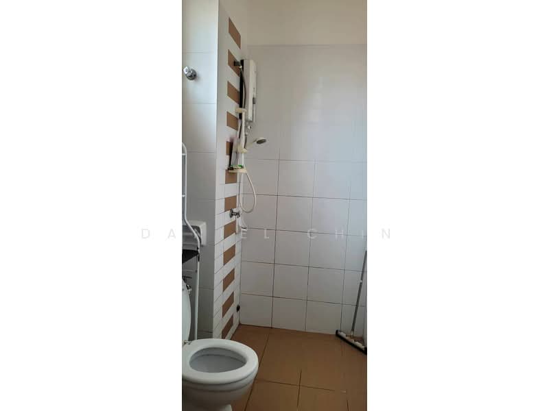 Rumah Teres 2 Tingkat untuk Dijual di Ampang Saujana (Ampang) - Daniel Chin - Bathroom - PropertyGuru.com.my