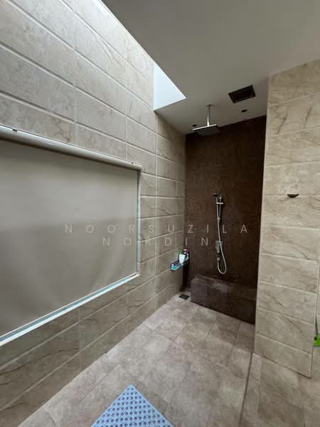 Bungalow for Rent in Taman Ampang Utama (Ampang) - Noorsuzila Nordin - Bathroom - PropertyGuru.com.my