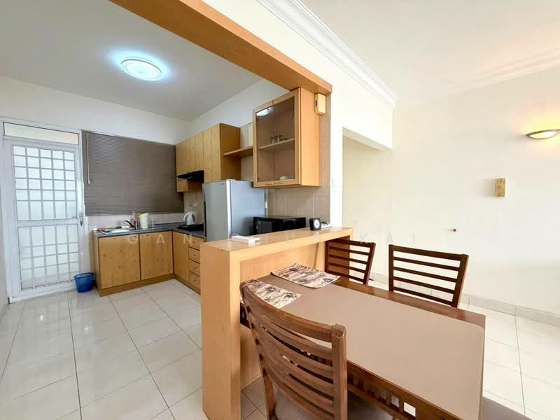 Kondominium untuk Disewa di Gurney Park Condominium - Gan Chun Kai - Kitchen - PropertyGuru.com.my