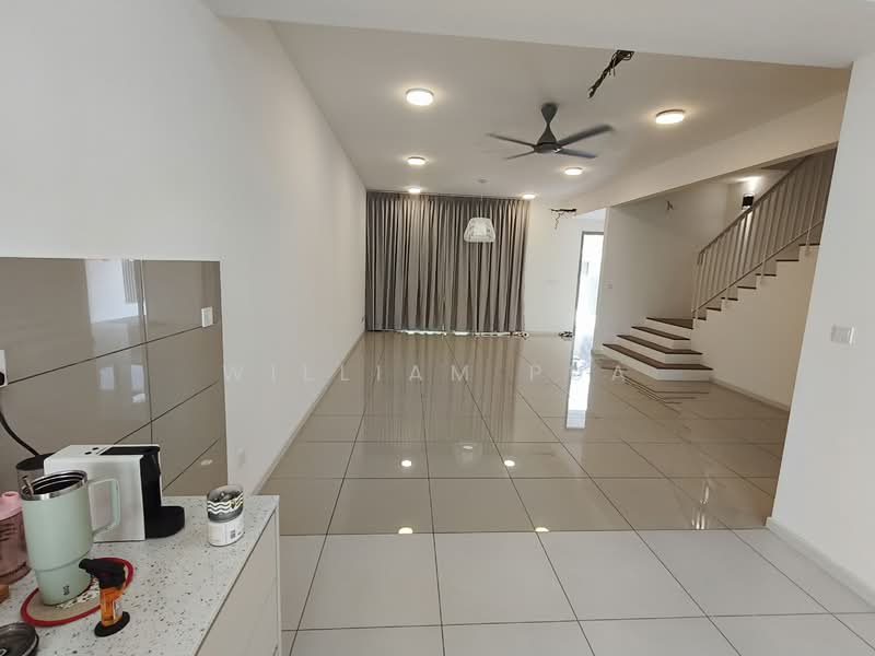 Rumah Teres 2 Tingkat untuk Disewa di Bandar Gamuda Cove (Dengkil) - William Pua - Living Room - PropertyGuru.com.my