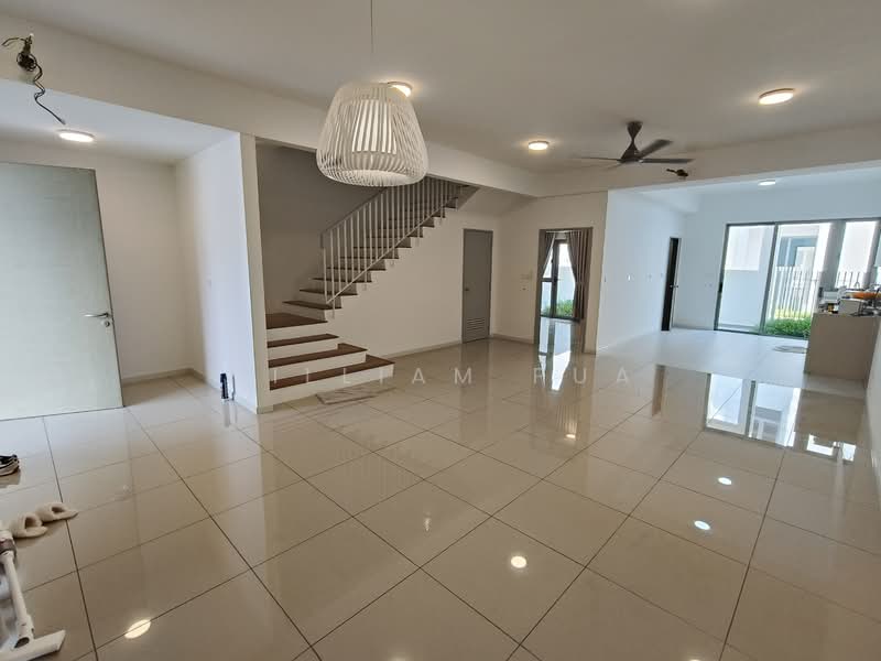 Rumah Teres 2 Tingkat untuk Disewa di Bandar Gamuda Cove (Dengkil) - William Pua - Living Room - PropertyGuru.com.my