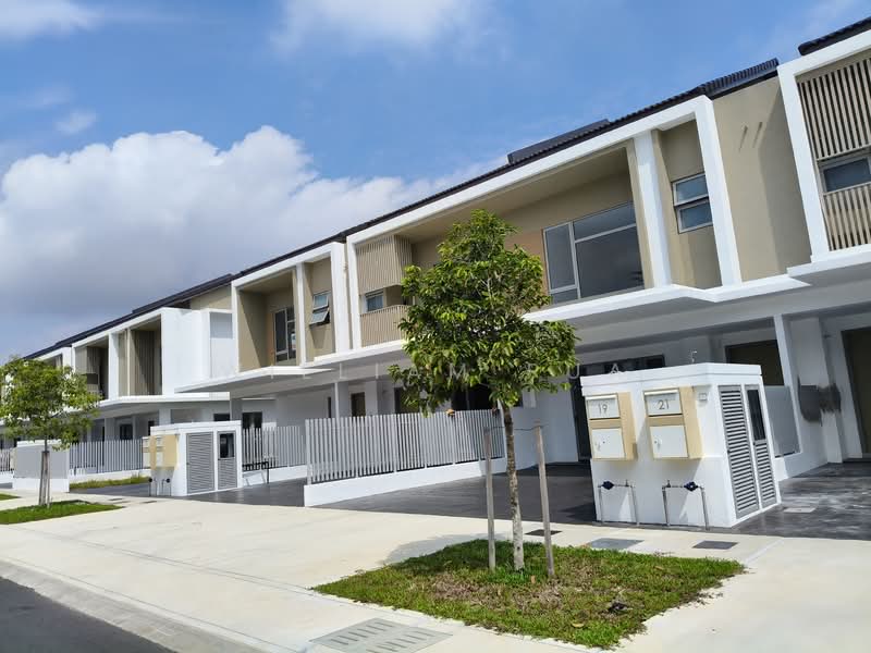 Rumah Teres 2 Tingkat untuk Disewa di Bandar Gamuda Cove (Dengkil) - William Pua - Exterior - PropertyGuru.com.my