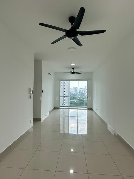 Servis Apartment untuk Disewa di Sentul Village - Kean Yu - Living Room - PropertyGuru.com.my