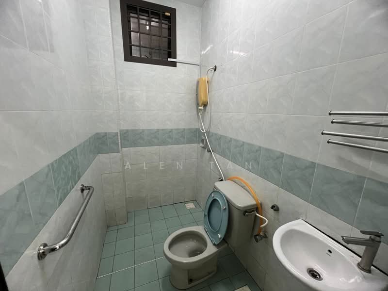 Semi-Detached House for Rent in Taman Pelangi Indah (Ulu Tiram) - Alen Tan - PropertyGuru.com.my