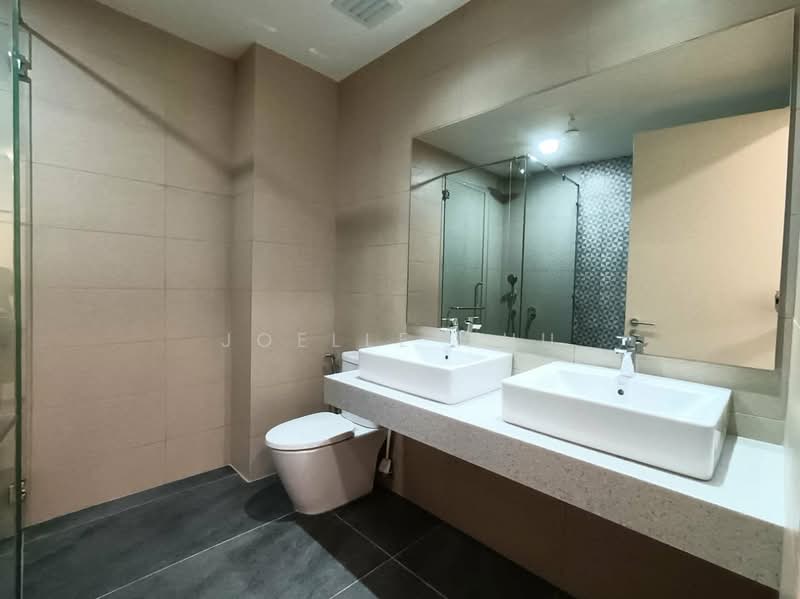 Servis Apartment untuk Dijual di Hampton Height Damansara - Joelle Chu - Bathroom - PropertyGuru.com.my