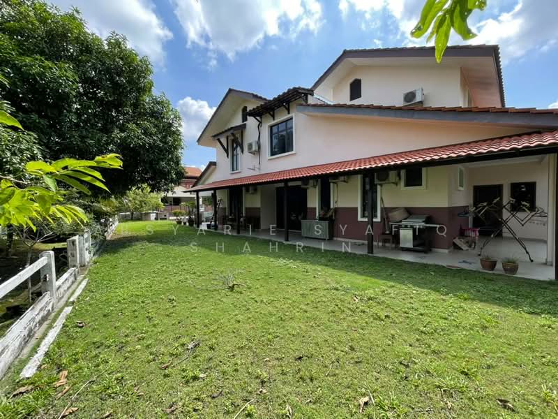 Bungalow for Sale in Bandar Enstek (Negeri Sembilan) - Absyarie Syafiq Shahrin - Exterior - PropertyGuru.com.my