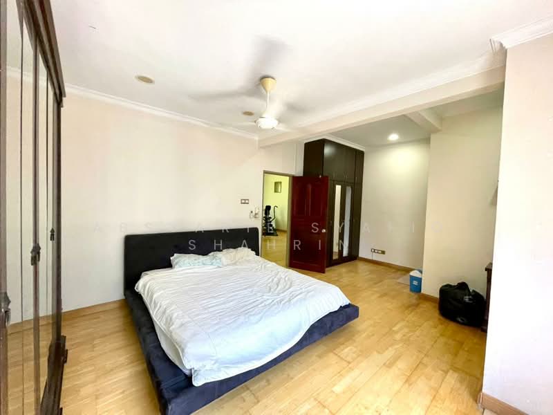 Bungalow for Sale in Bandar Enstek (Negeri Sembilan) - Absyarie Syafiq Shahrin - PropertyGuru.com.my