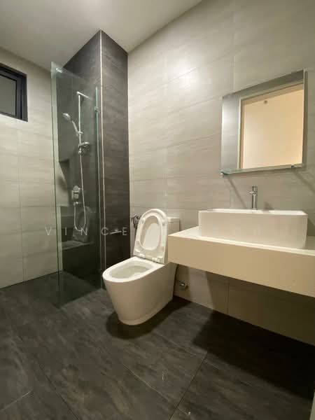 Service Residence for Sale at Trion 2 @ KL - Vincent Yeoh - Bathroom - PropertyGuru.com.my