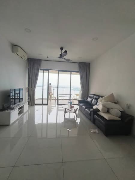 Condominium for Rent at Kings Bay @ Country Garden Danga Bay - Sharon Lau - Living Room - PropertyGuru.com.my
