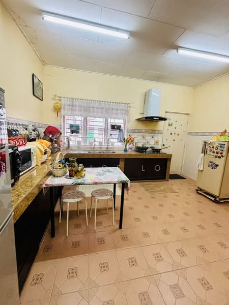 2-storey Terraced House for Sale in Taman Dusun Setia (Seremban) - Janice Loh - Kitchen - PropertyGuru.com.my