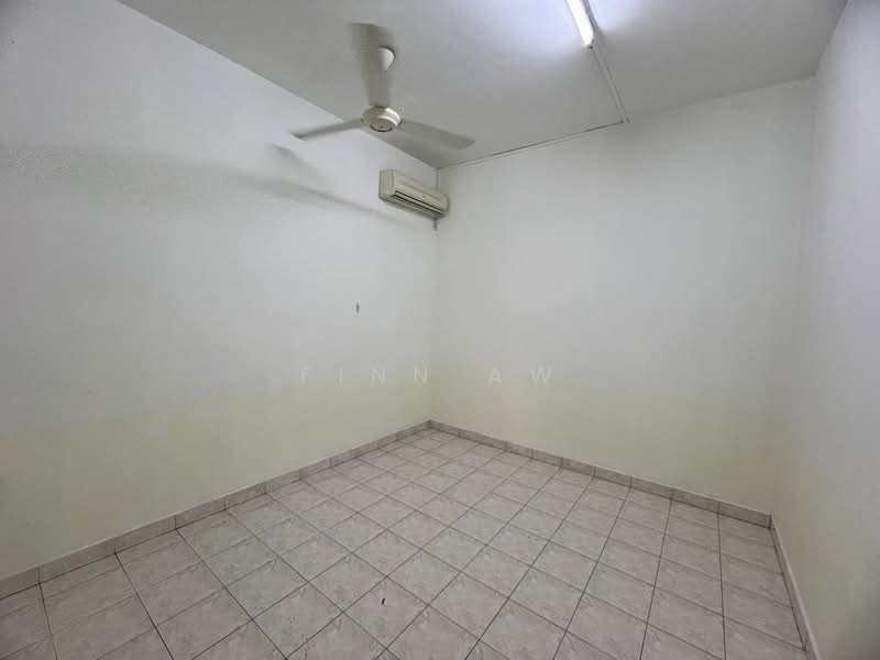 Rumah Teres 2 Tingkat untuk Disewa di Taman Pelangi Indah (Ulu Tiram) - Finn Aw - PropertyGuru.com.my