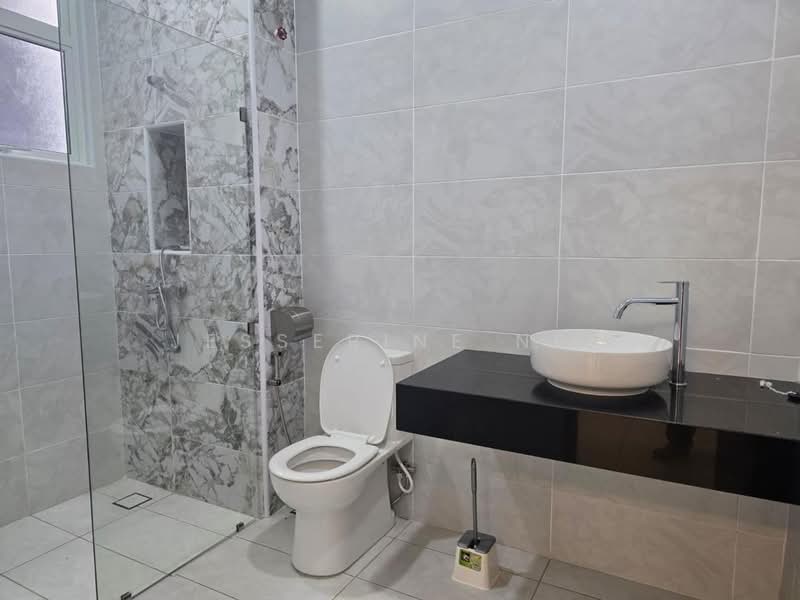 Cluster House for Rent in Skudai (Johor) - Jesserine Neo - Bathroom - PropertyGuru.com.my