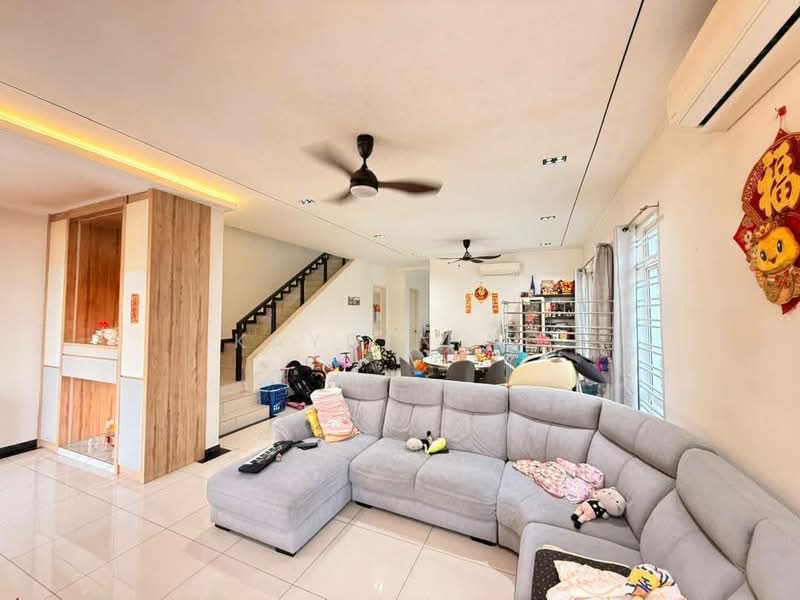 Cluster House for Sale in Setia Tropika (Johor Bahru) - Kayden Ng - Living Room - PropertyGuru.com.my