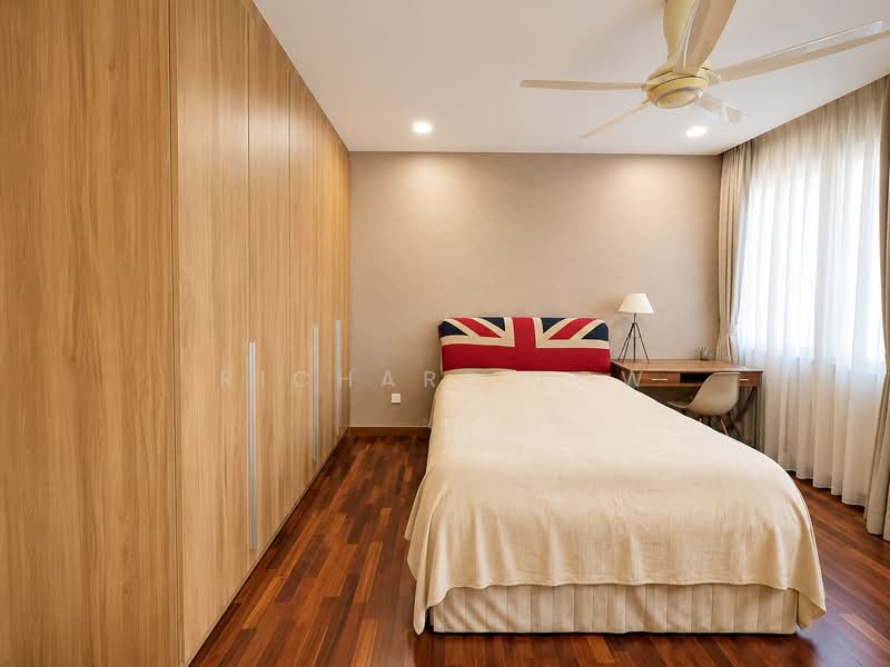 Rumah Teres untuk Dijual di Kota Kemuning (Shah Alam) - Richard Low - Bedroom - PropertyGuru.com.my
