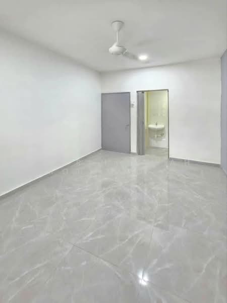 Rumah Teres 1 Tingkat untuk Dijual di Telok Panglima Garang (Selangor) - Noor Hidayah Mohamad Noor - Interior - PropertyGuru.com.my