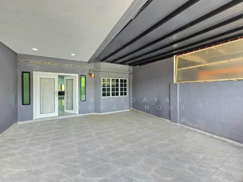Rumah Teres 1 Tingkat untuk Dijual di Telok Panglima Garang (Selangor) - Noor Hidayah Mohamad Noor - Exterior - PropertyGuru.com.my