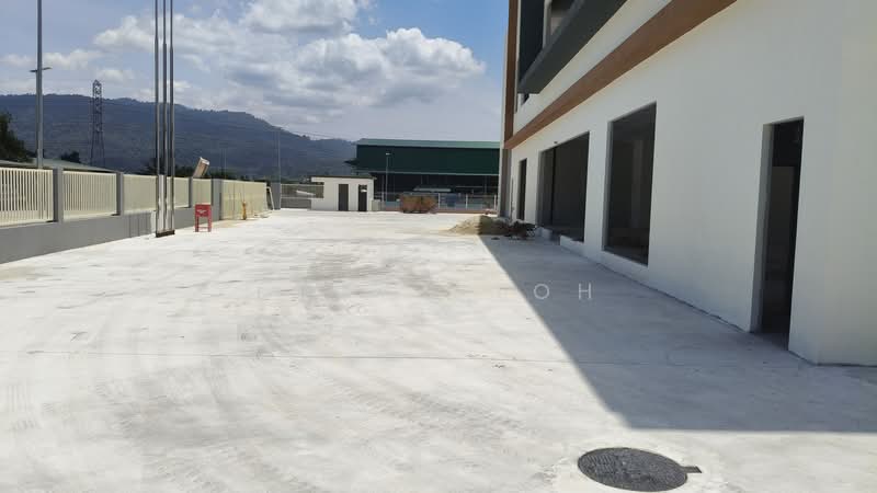 Kilang untuk Disewa di Batu 17 Rawang (Rawang) - Lucas Toh - PropertyGuru.com.my