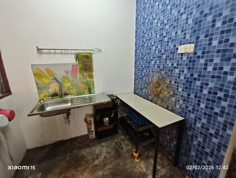 Flat for Rent at Taman Sri Pulai Perdana - Sow . - Kitchen - PropertyGuru.com.my