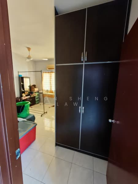 Semi-Detached House for Sale in Taman Tasik Semenyih (Semenyih) - Soon Sheng Law - Bedroom - PropertyGuru.com.my