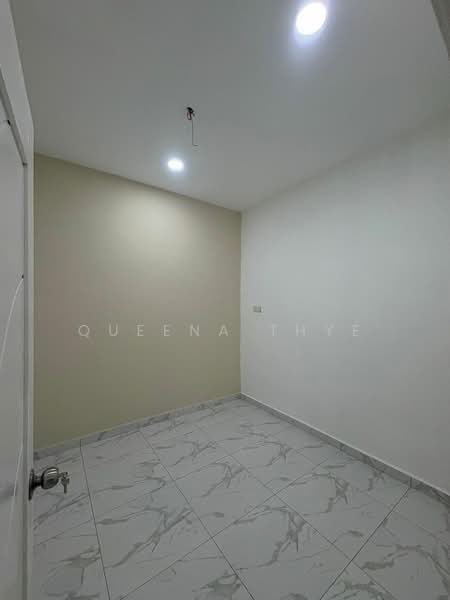 1-storey Terraced House for Sale in Taman Johor Jaya (Johor Bahru) - Queena Thye - Interior - PropertyGuru.com.my