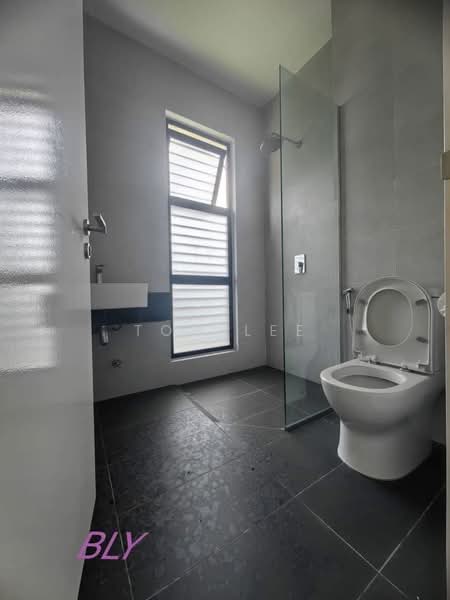 Semi-Detached House for Sale in Setia Alam (Selangor) - Tom Lee - PropertyGuru.com.my