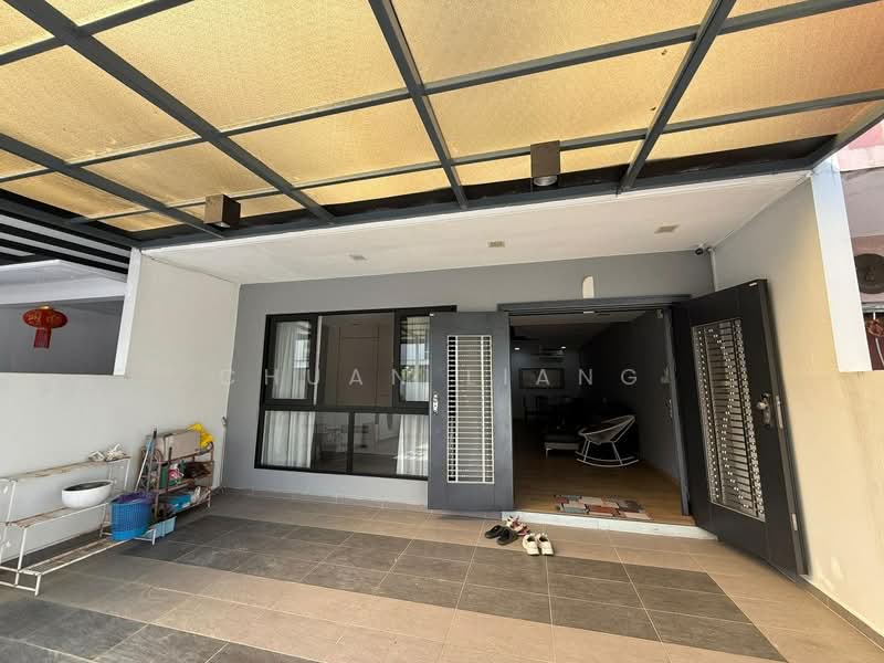 2-storey Terraced House for Sale in Setia Tropika (Johor Bahru) - Chuan Liang - Entrance - PropertyGuru.com.my