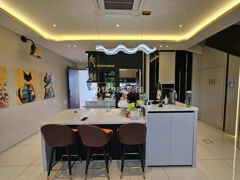 3-storey Terraced House for Sale in Bukit Rahman Putra (Sungai Buloh) - Terrance Leong - Kitchen - PropertyGuru.com.my