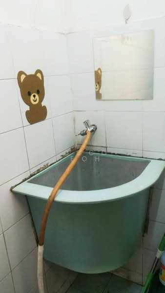 Apartment for Rent at Krystal Heights - Bosco Teoh - Bathroom - PropertyGuru.com.my