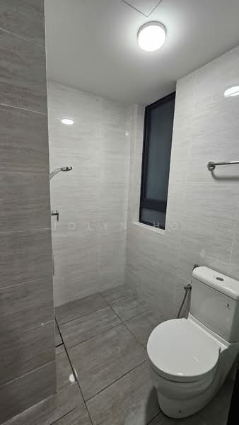 Servis Apartment untuk Disewa di Baron Residence @ Lake City - Jolyn Ho - Bathroom - PropertyGuru.com.my