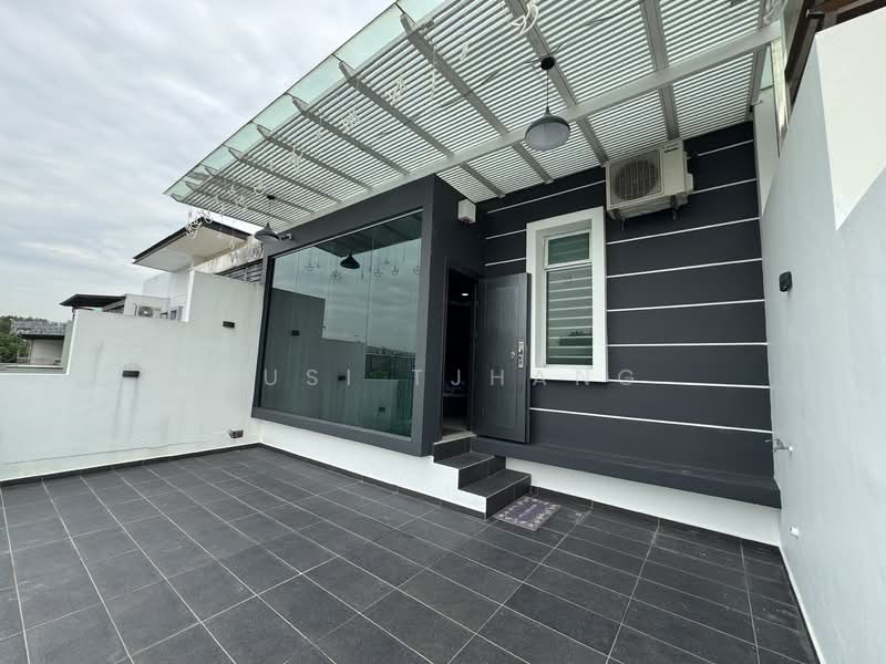 2-storey Terraced House for Sale in Taman Nusa Idaman (Iskandar Puteri (Nusajaya)) - Susi Tjhang - Exterior - PropertyGuru.com.my