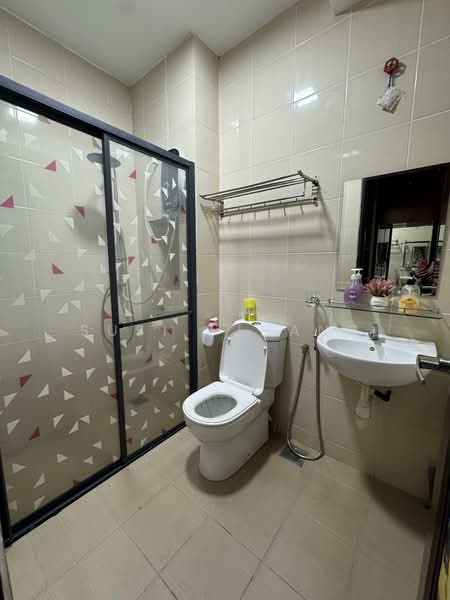 2-storey Terraced House for Sale in Taman Nusa Idaman (Iskandar Puteri (Nusajaya)) - Susi Tjhang - Bathroom - PropertyGuru.com.my