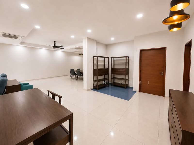 Pangsapuri untuk Disewa di Molek Pine 3 - Ang Boon Chai - Living Room - PropertyGuru.com.my