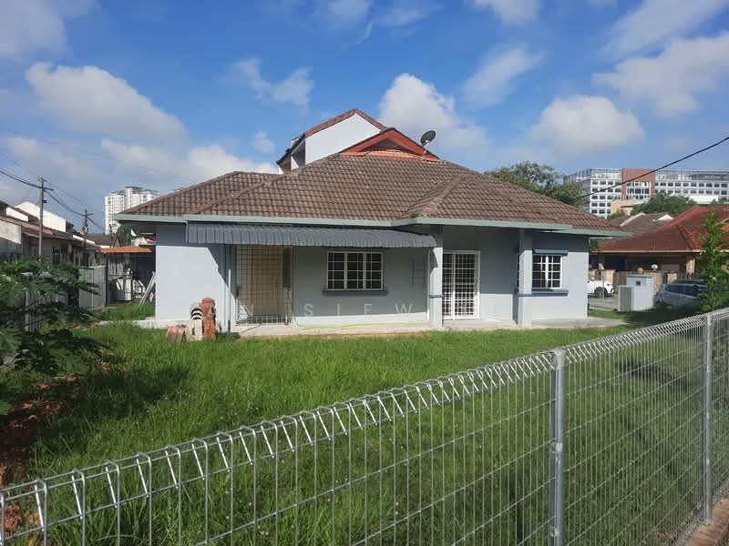 1-storey Terraced House for Rent in Tropicana (Petaling Jaya) - Tan Siew Lee - Exterior - PropertyGuru.com.my