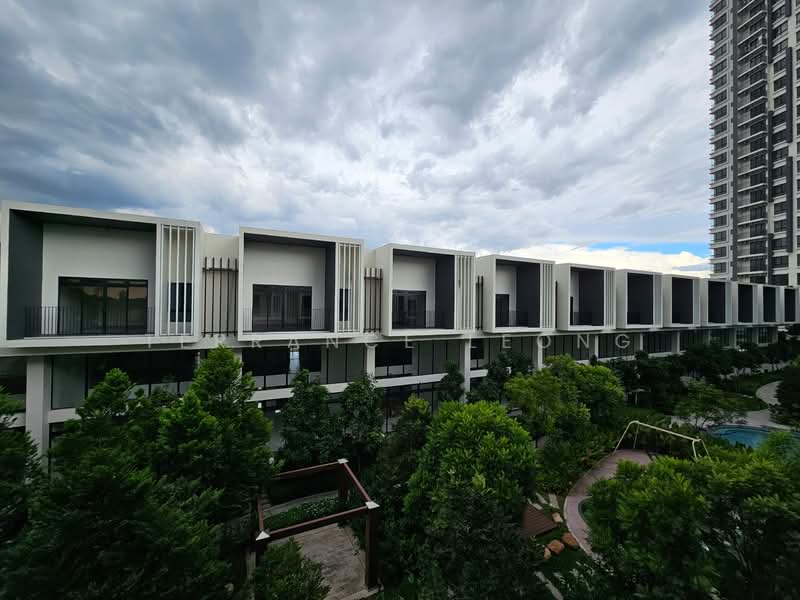 3-storey Terraced House for Sale in Bukit Rahman Putra (Sungai Buloh) - Terrance Leong - Exterior - PropertyGuru.com.my