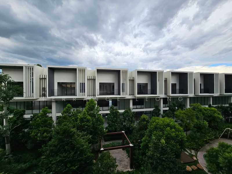 3-storey Terraced House for Sale in Bukit Rahman Putra (Sungai Buloh) - Terrance Leong - PropertyGuru.com.my