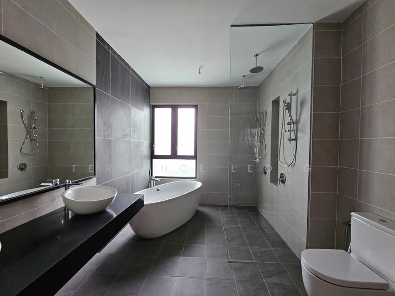 3-storey Terraced House for Sale in Bukit Rahman Putra (Sungai Buloh) - Terrance Leong - PropertyGuru.com.my