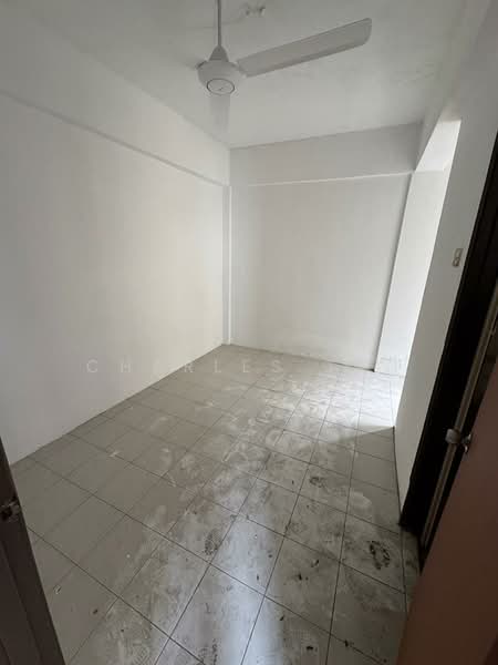 Flat for Sale at Taman Sri Kuching - Charles Tan - Interior - PropertyGuru.com.my