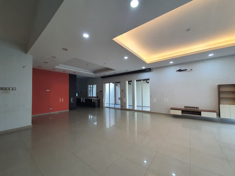 Bungalow for Sale in Kota Kemuning (Shah Alam) - Henrick Tan - Living Room - PropertyGuru.com.my