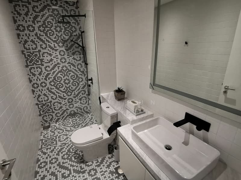 Untuk Dijual - East Residence @ KLGCC Resort