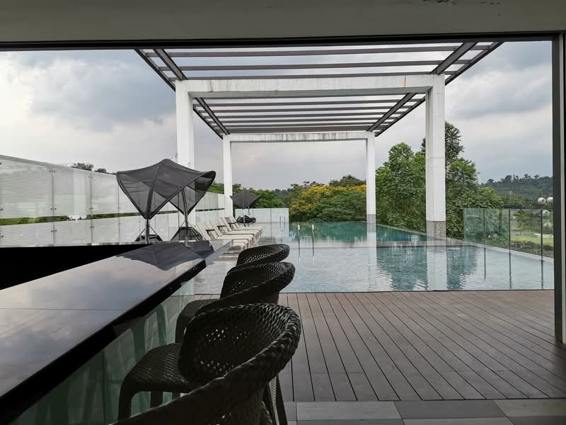 Untuk Dijual - East Residence @ KLGCC Resort
